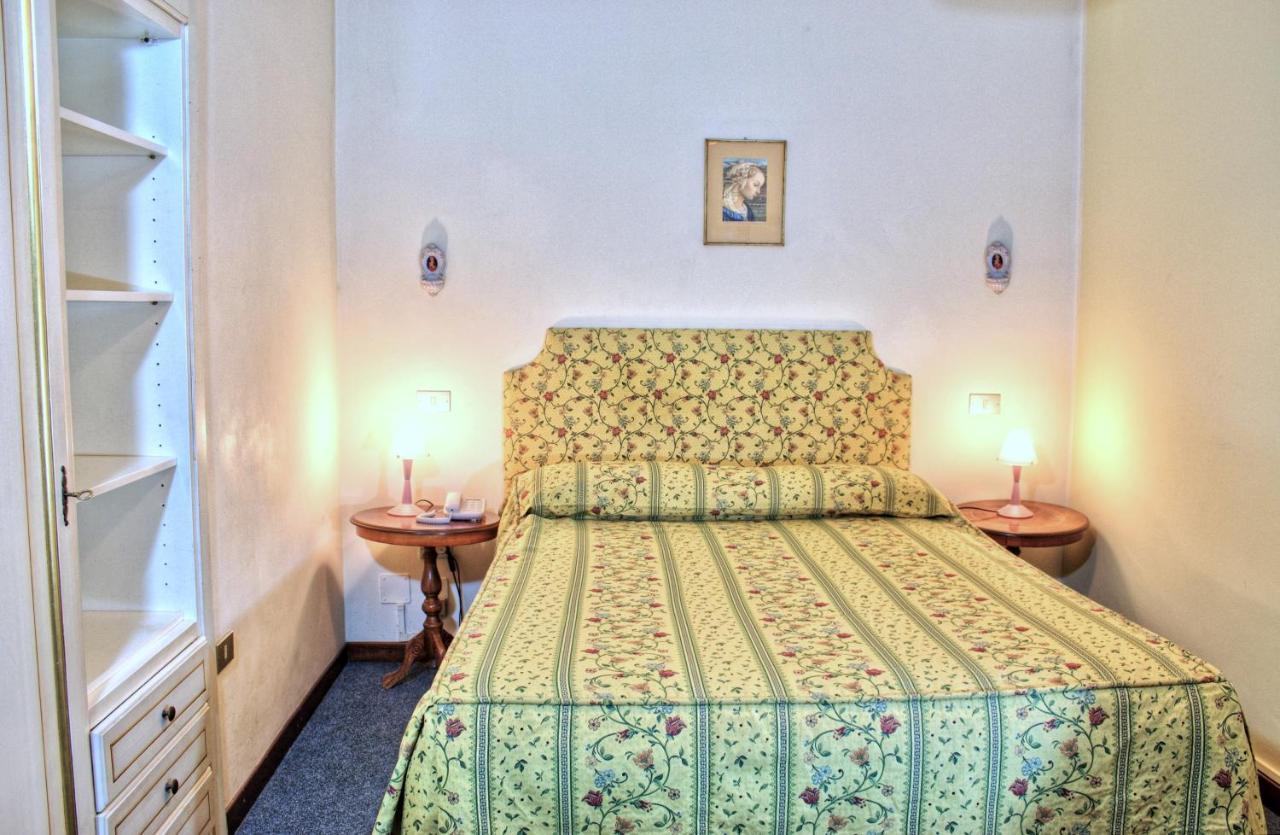 Hotel Torcolo "Residenze Del Cuore" Verona Exterior photo